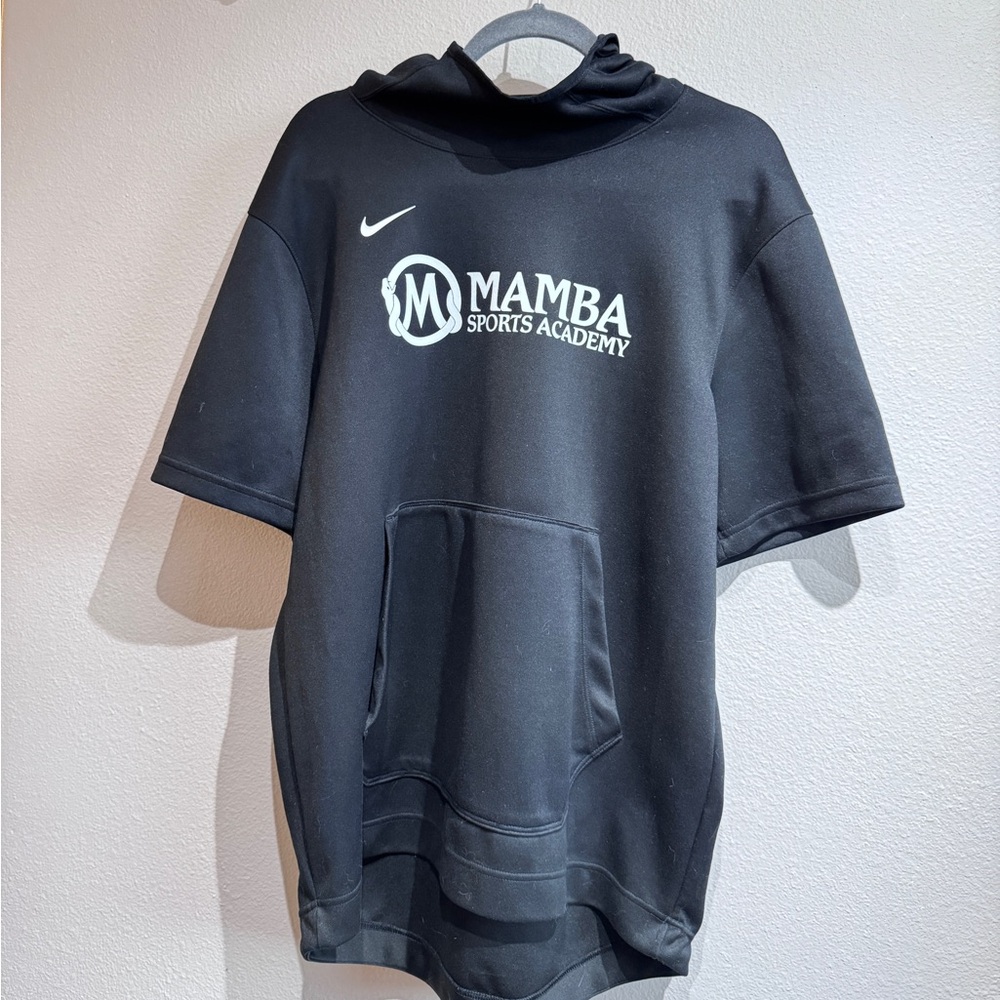 Nike Dri Fit Mamba sports academy 
Short sleeve hoodie Kobe Bryant